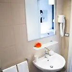 Modern Pensionat 4*