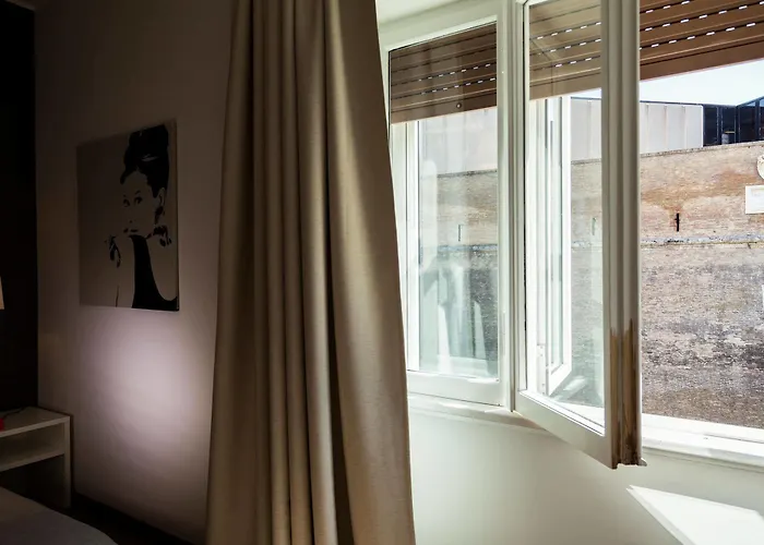 Modern Guest house Rome